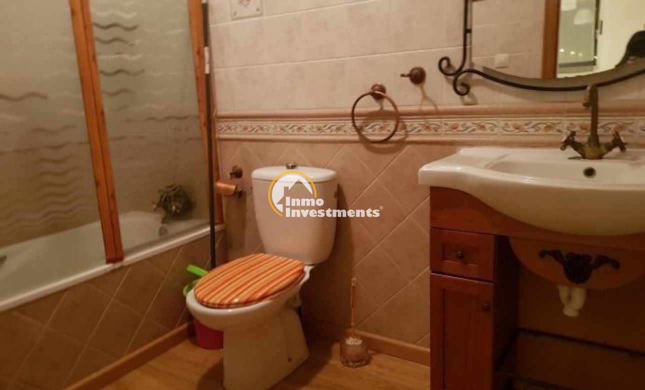 Reventa - Chalet independiente - Torrevieja - Aguas Nuevas