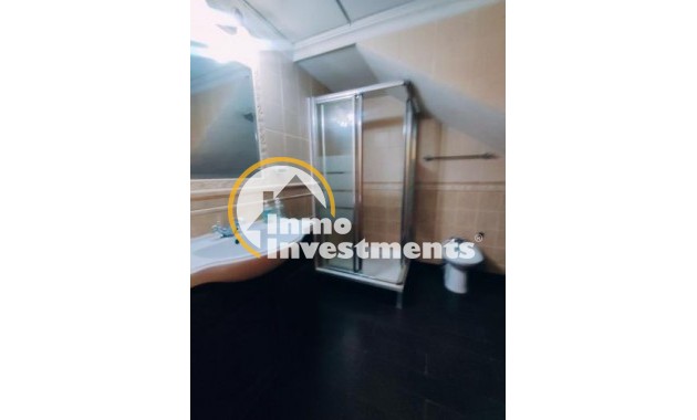 Reventa - Chalet independiente - Torrevieja - Aguas Nuevas