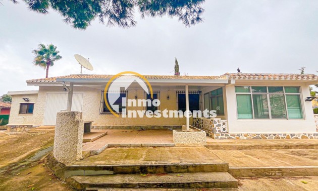 Reventa - Chalet independiente - Torrevieja - Los Balcones