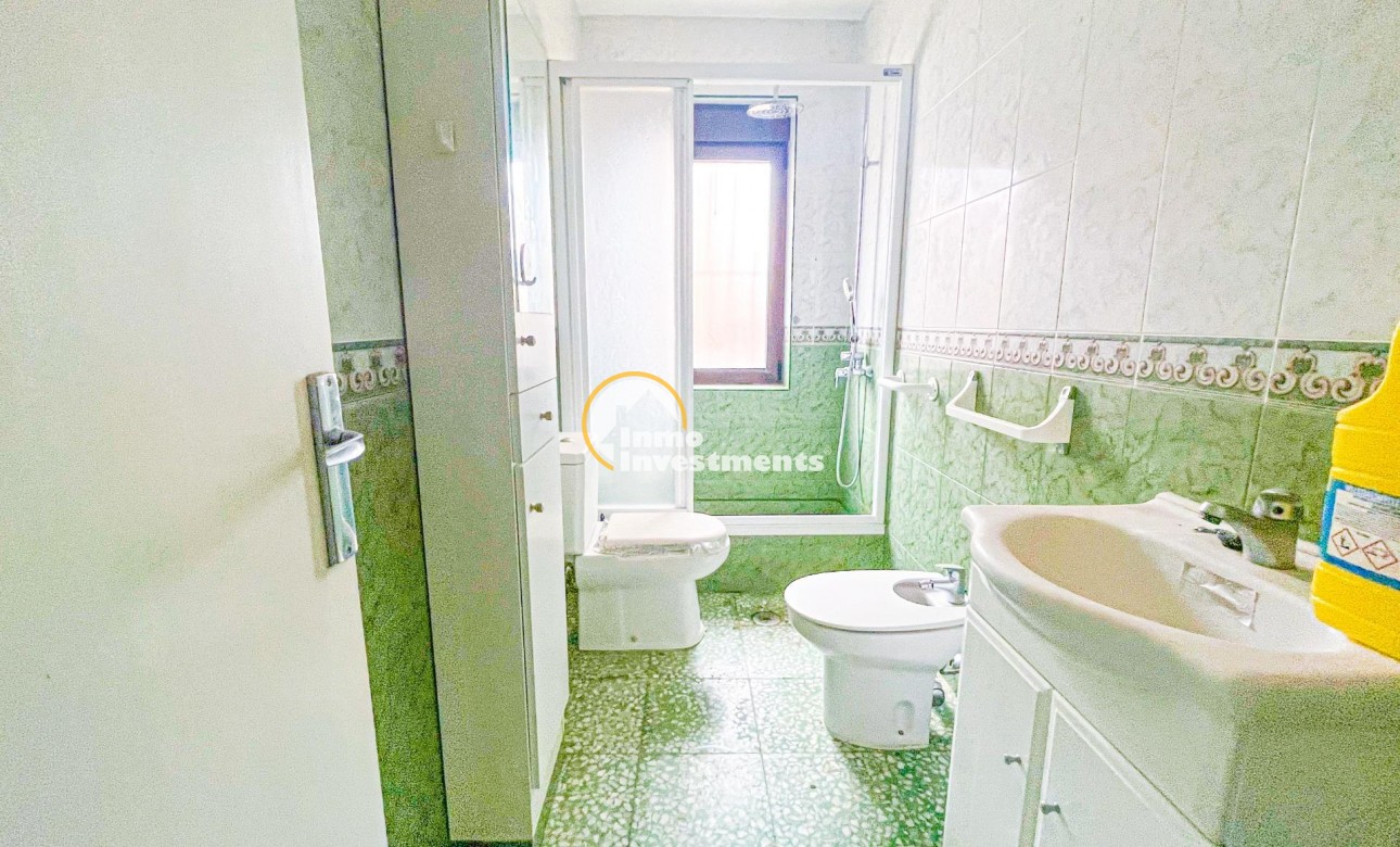 Reventa - Chalet independiente - Torrevieja - Los Balcones