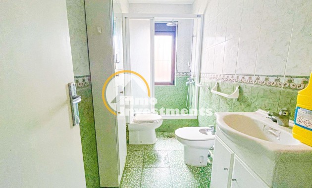 Reventa - Chalet independiente - Torrevieja - Los Balcones