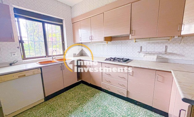 Reventa - Chalet independiente - Torrevieja - Los Balcones