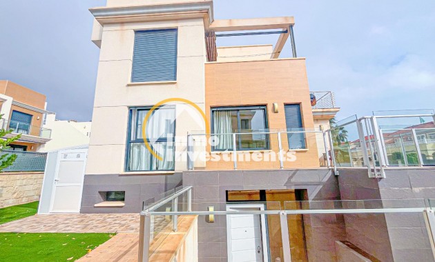 Till salu - Villa - Orihuela Costa - La Zenia