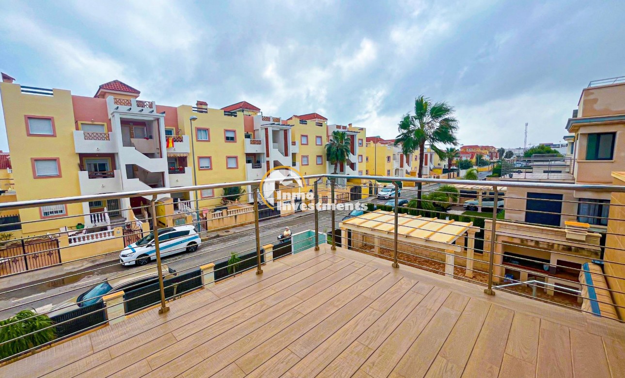 Till salu - Villa - Orihuela Costa - La Zenia