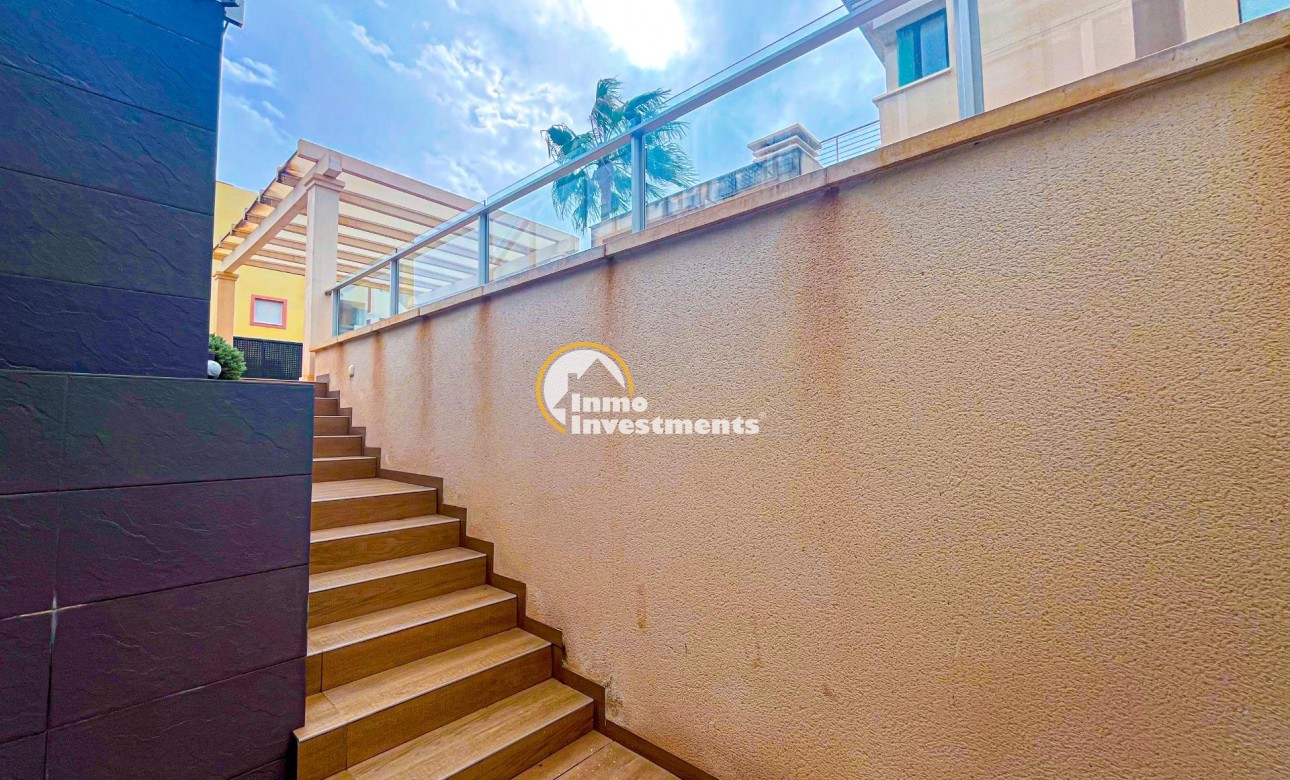 Till salu - Villa - Orihuela Costa - La Zenia