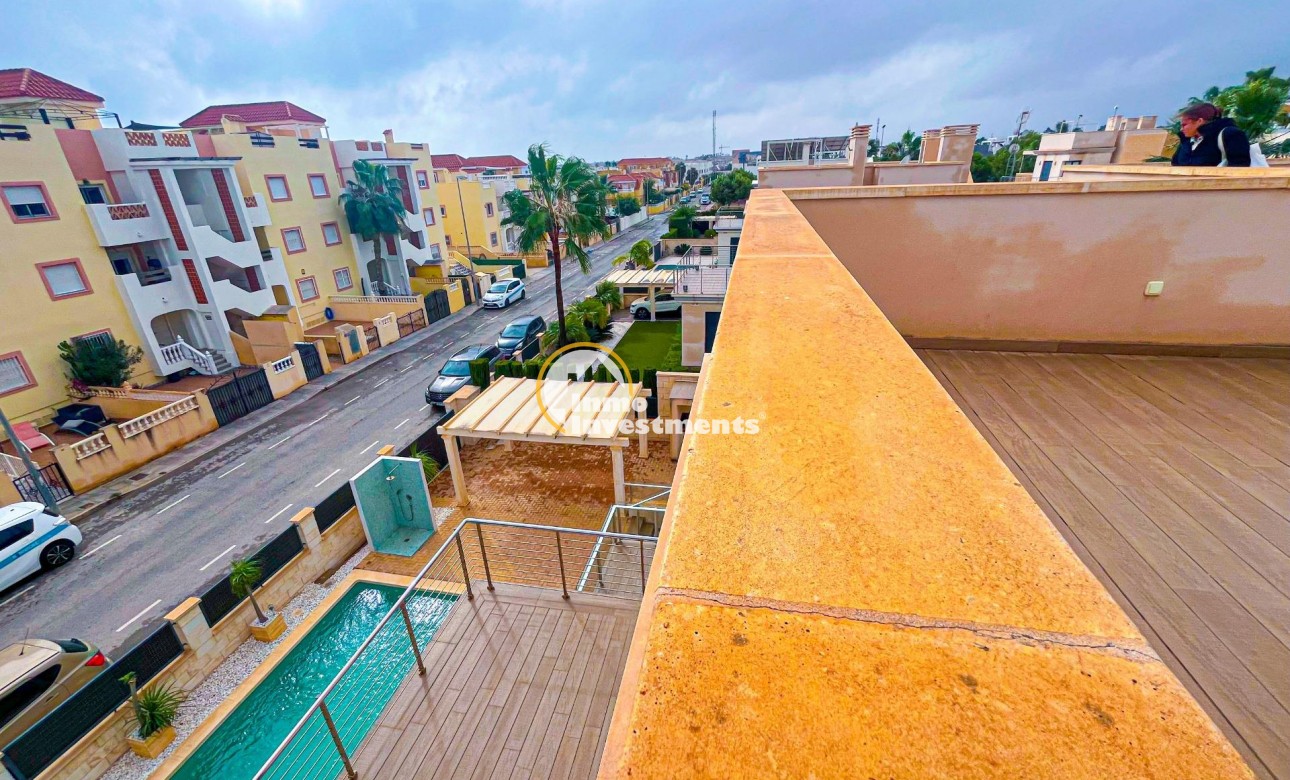 Till salu - Villa - Orihuela Costa - La Zenia