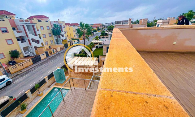 Till salu - Villa - Orihuela Costa - La Zenia