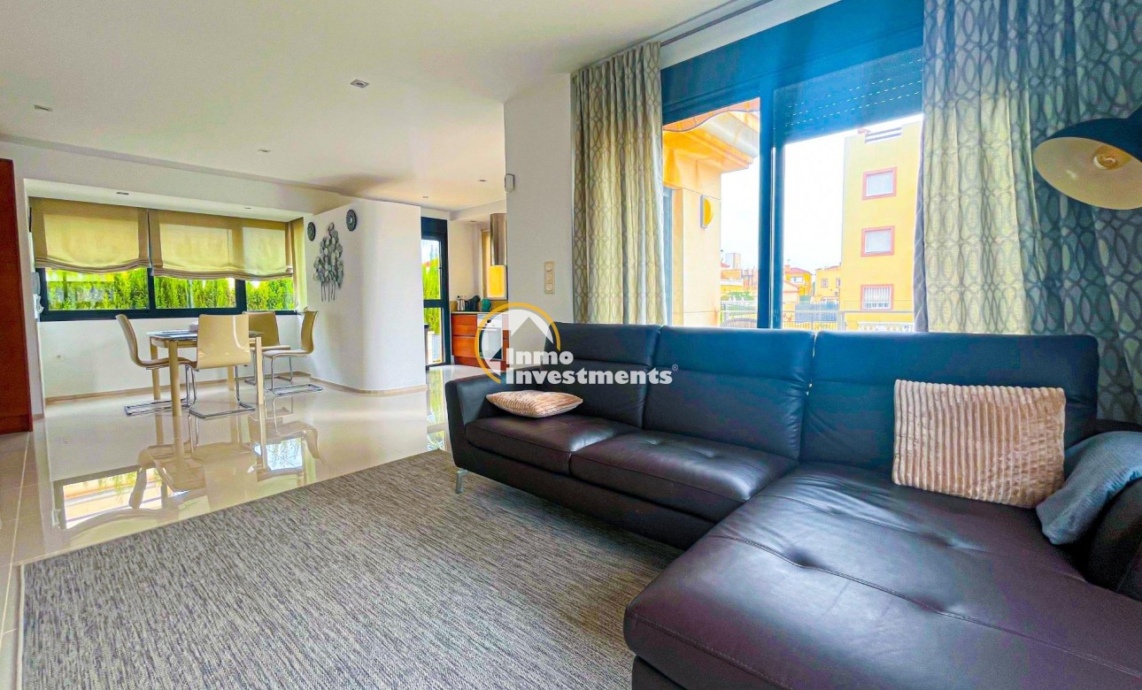 Till salu - Villa - Orihuela Costa - La Zenia