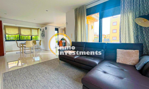 Till salu - Villa - Orihuela Costa - La Zenia