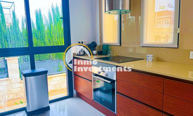 Till salu - Villa - Orihuela Costa - La Zenia