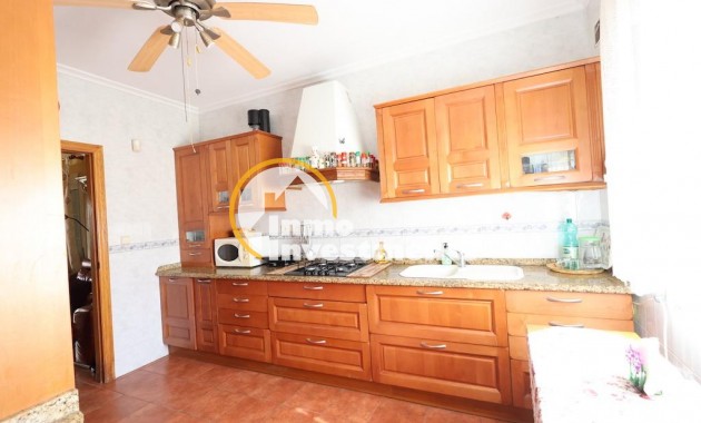 Till salu - Villa - Orihuela Costa - Playa Flamenca