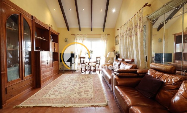 Till salu - Villa - Orihuela Costa - Playa Flamenca