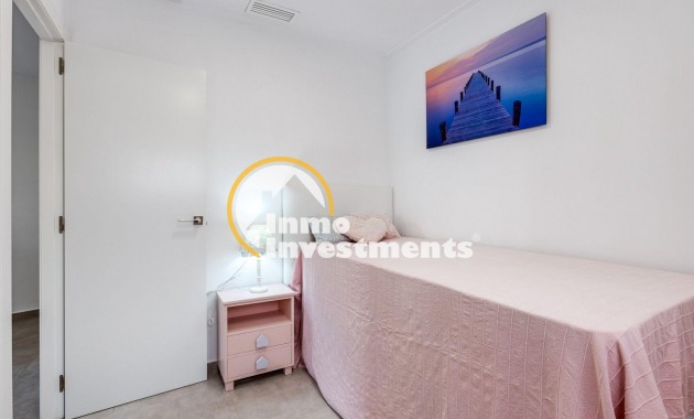 Reventa - Apartamento - Torrevieja - La Mata