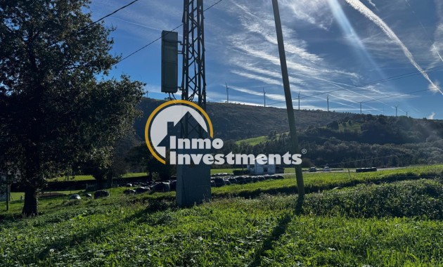 Reventa - Parcela - Salas - Interior