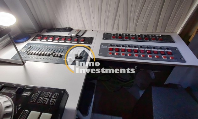 Resale - Commercial - Orihuela Costa - Villamartin