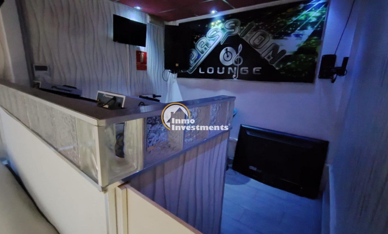 Resale - Commercial - Orihuela Costa - Villamartin