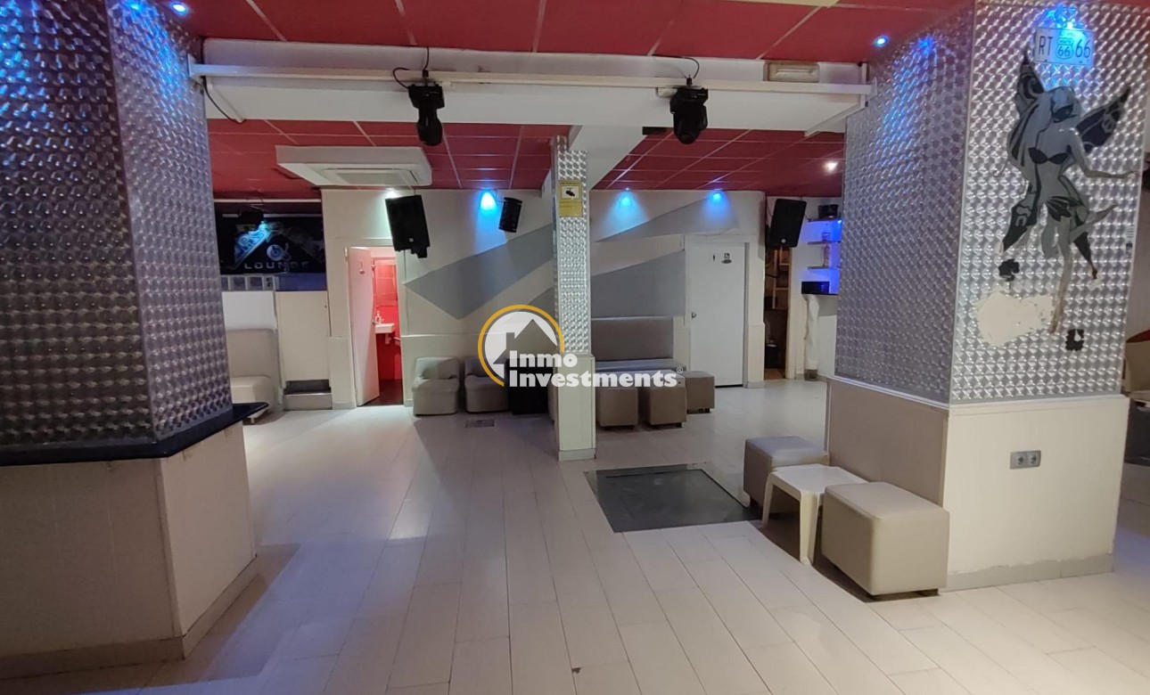 Resale - Commercial - Orihuela Costa - Villamartin