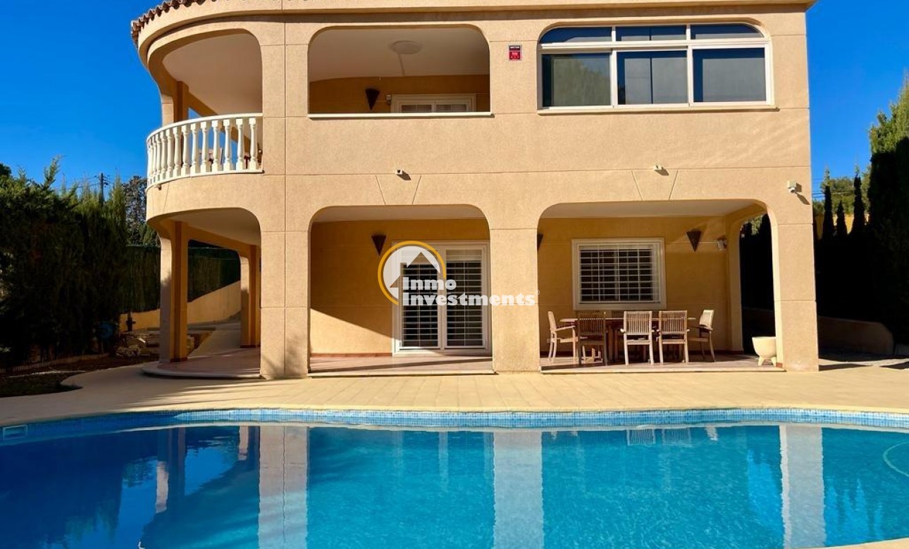 Resale - Villa - Torrevieja - Los Balcones - Los Altos del Edén