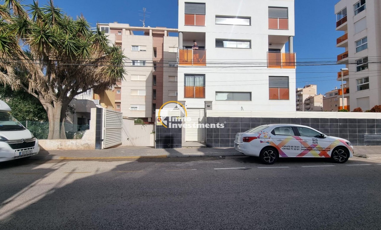 Revente privée - Local commercial - Torrevieja - Playa de Los Locos