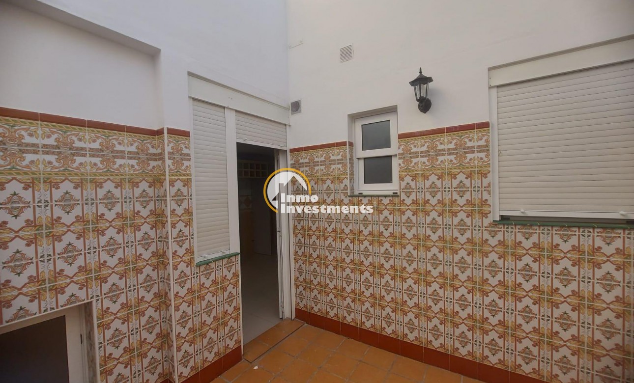 Reventa - Local comercial - Orihuela - La Murada-Los Vicentes