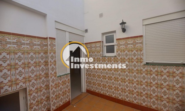 Reventa - Local comercial - Orihuela - La Murada-Los Vicentes