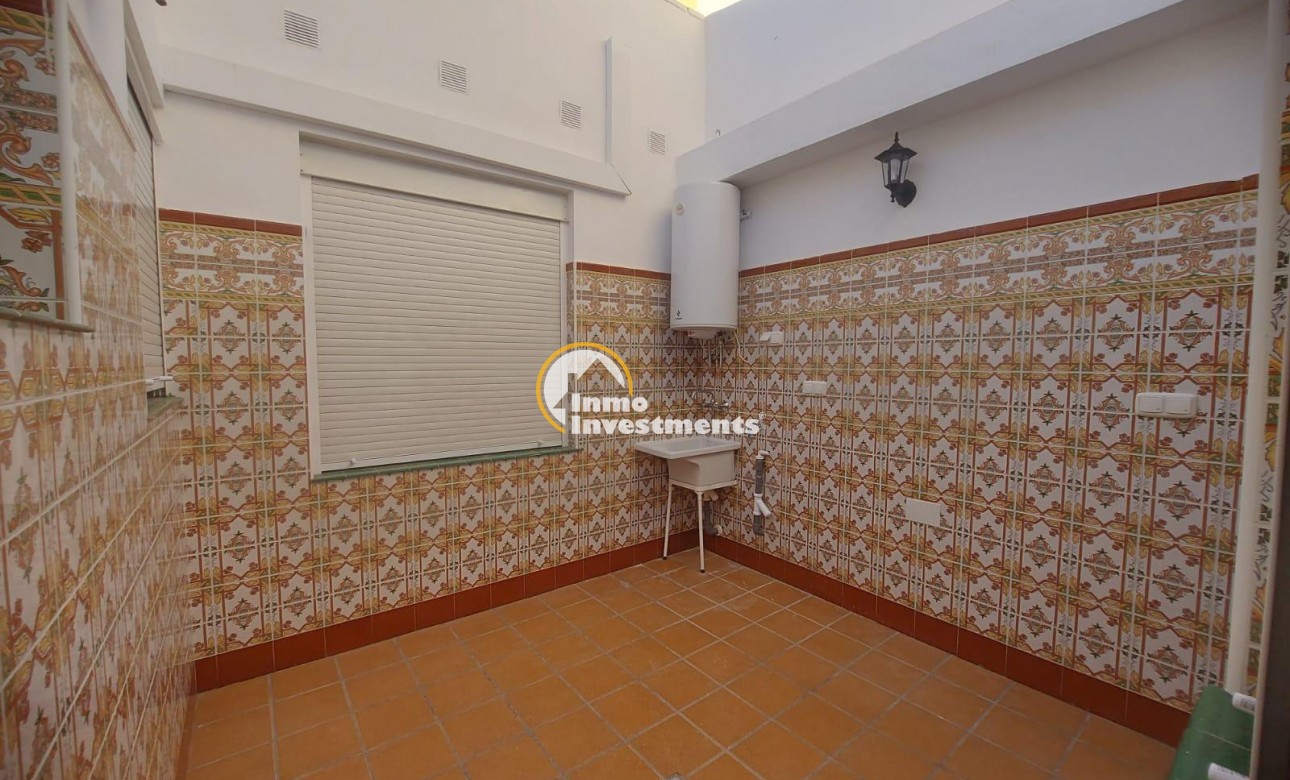 Reventa - Local comercial - Orihuela - La Murada-Los Vicentes