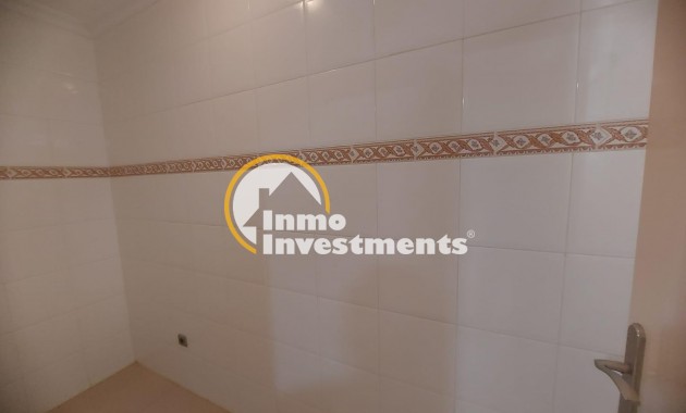 Reventa - Local comercial - Orihuela - La Murada-Los Vicentes