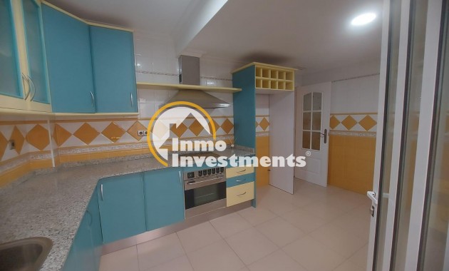 Reventa - Local comercial - Orihuela - La Murada-Los Vicentes