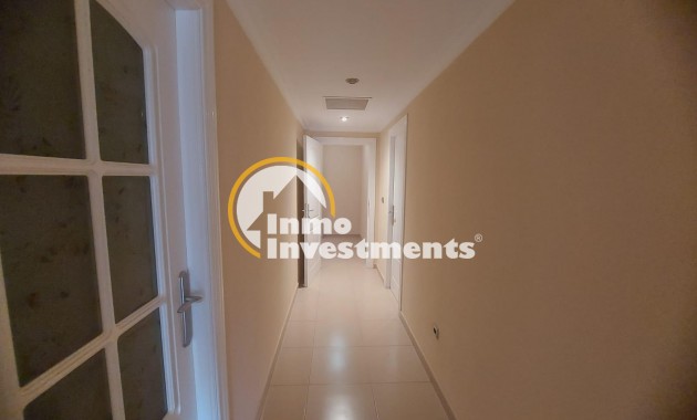 Reventa - Local comercial - Orihuela - La Murada-Los Vicentes