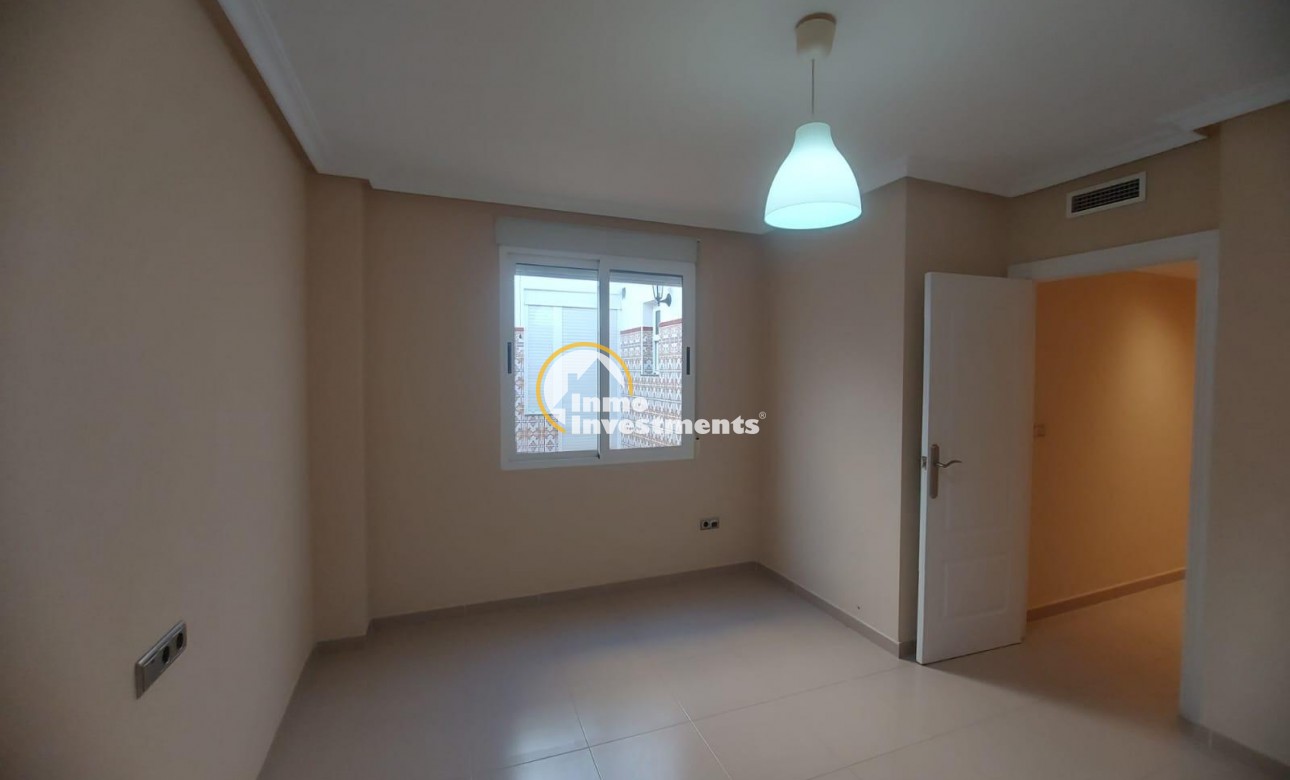 Reventa - Local comercial - Orihuela - La Murada-Los Vicentes