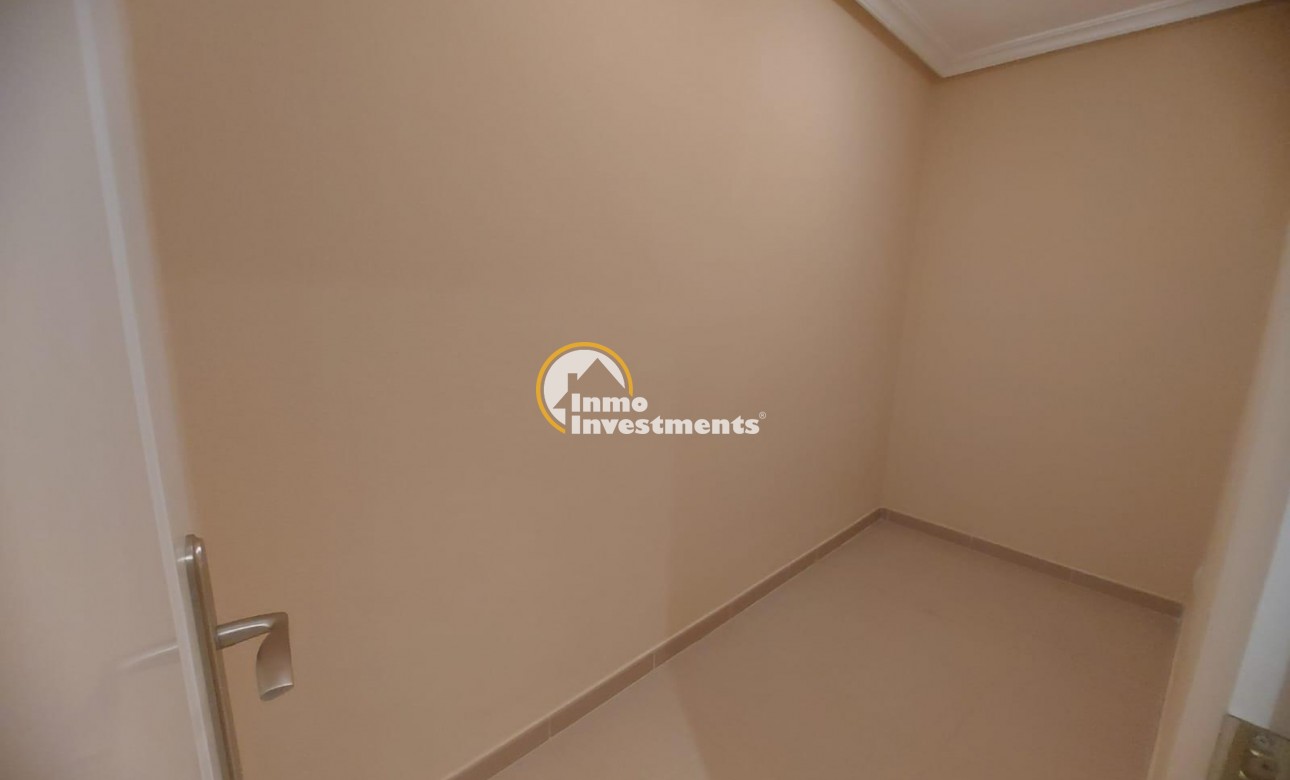 Reventa - Local comercial - Orihuela - La Murada-Los Vicentes