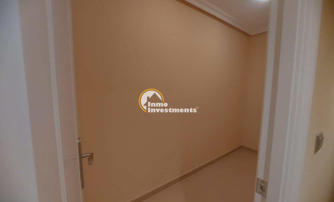 Reventa - Local comercial - Orihuela - La Murada-Los Vicentes