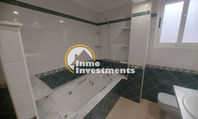 Reventa - Local comercial - Orihuela - La Murada-Los Vicentes