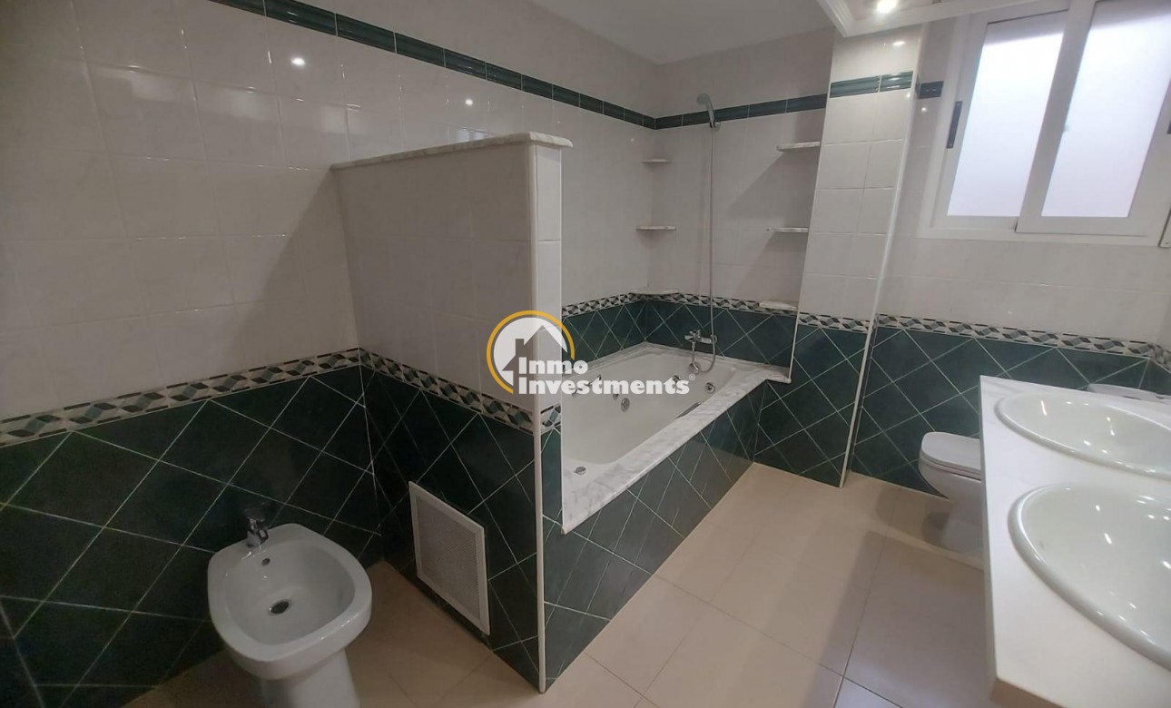 Reventa - Local comercial - Orihuela - La Murada-Los Vicentes