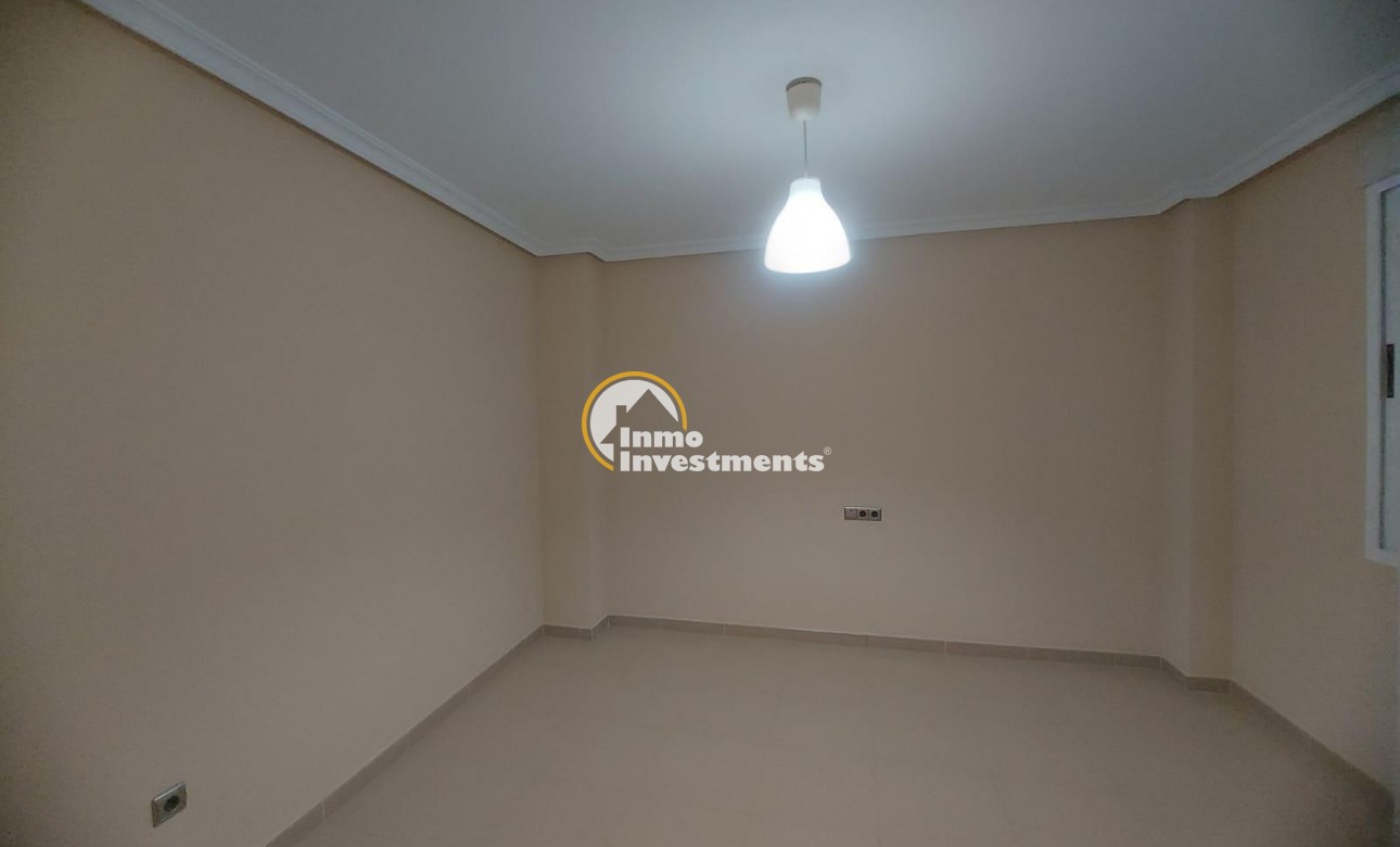 Reventa - Local comercial - Orihuela - La Murada-Los Vicentes