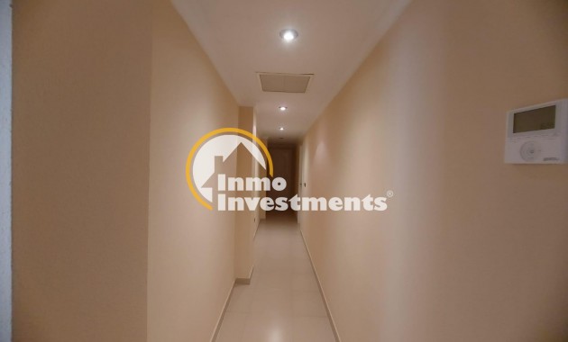 Reventa - Local comercial - Orihuela - La Murada-Los Vicentes