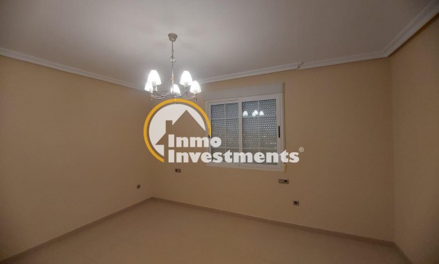 Reventa - Local comercial - Orihuela - La Murada-Los Vicentes