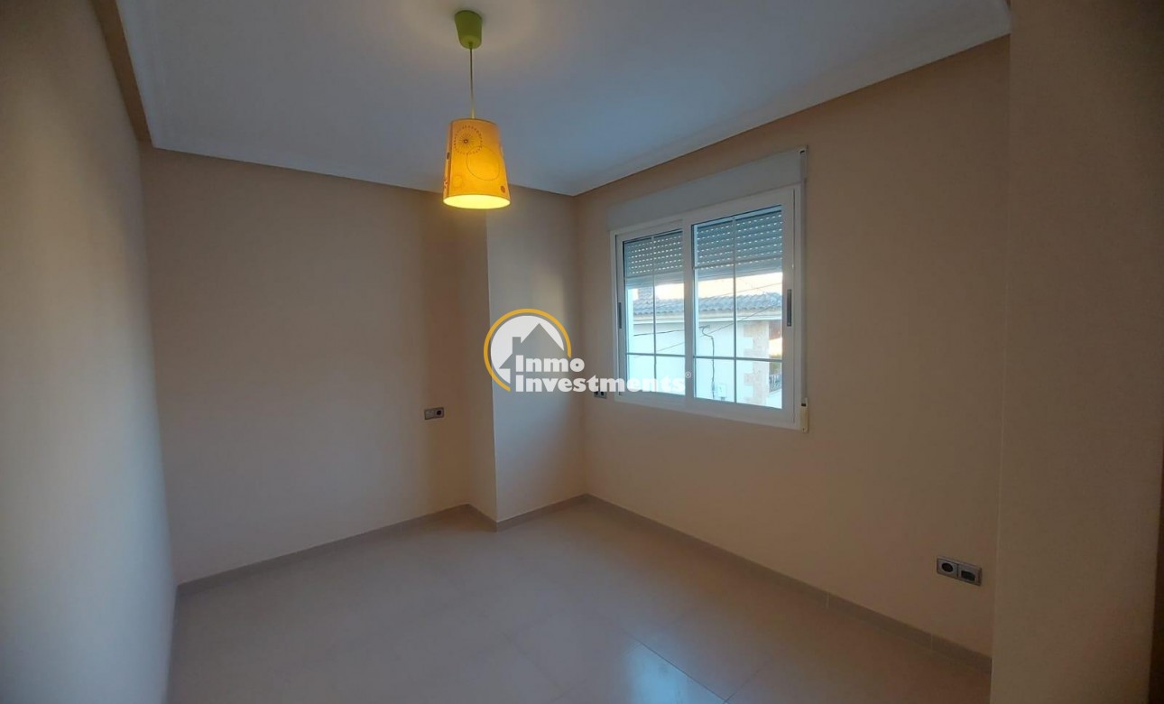 Reventa - Local comercial - Orihuela - La Murada-Los Vicentes