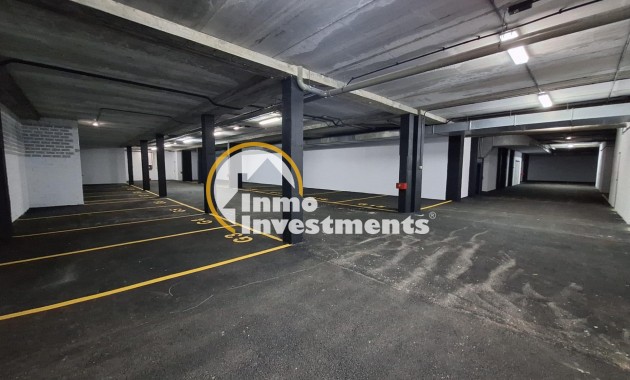 Reventa - Local comercial - Salinas