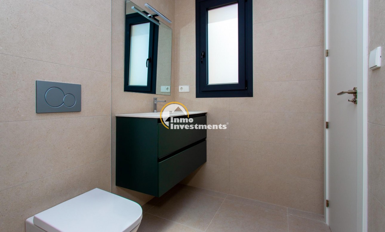 Obra nueva - Chalet adosado - Monforte del Cid - Comunidad valenciana