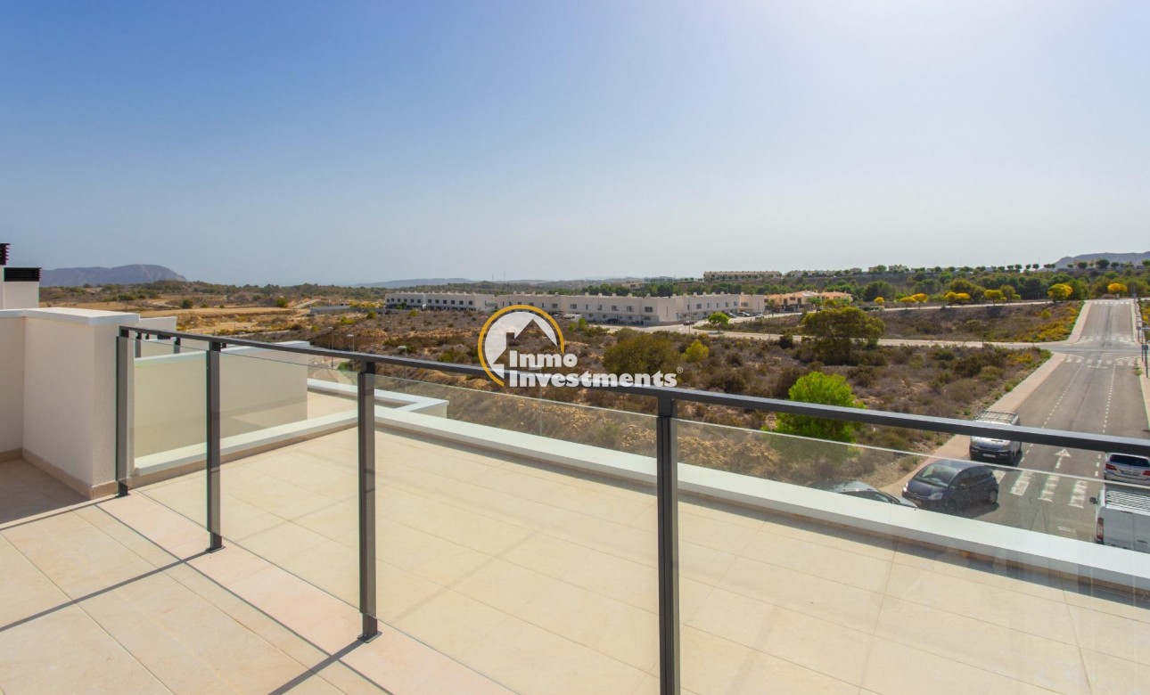 Obra nueva - Chalet adosado - Monforte del Cid - Comunidad valenciana