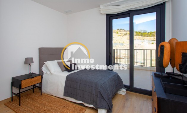 Obra nueva - Chalet adosado - Monforte del Cid - Comunidad valenciana