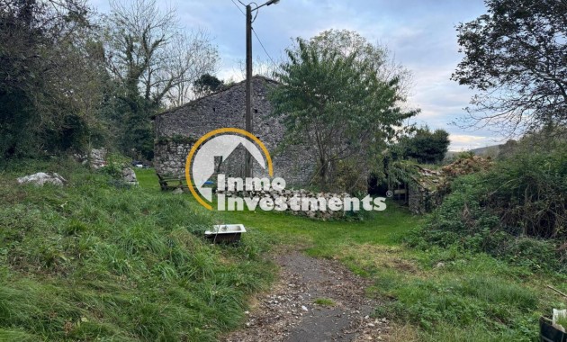 Reventa - Parcela - Llanes - Cué-San Roque-Andrín