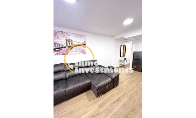 Reventa - Apartamento - Torrevieja - Estacion de autobuses