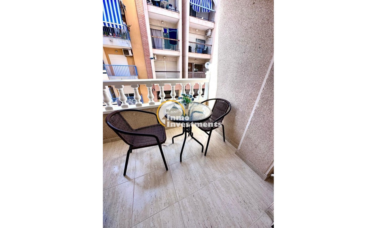 Reventa - Apartamento - Torrevieja - Estacion de autobuses