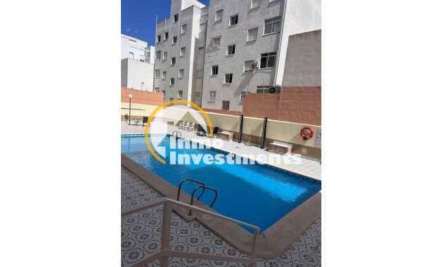 Reventa - Apartamento - Torrevieja - Estacion de autobuses