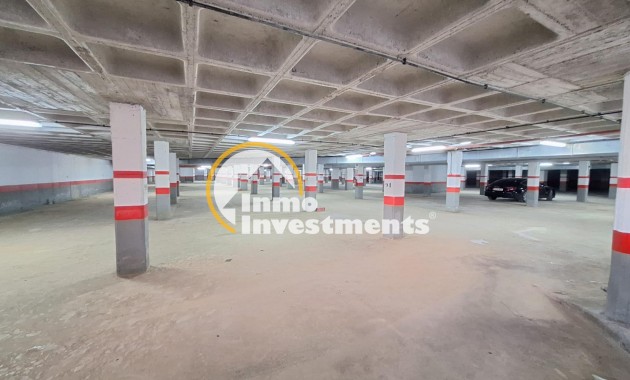 Bestaande bouw - Commercieel - Oviedo - Teatinos-Los Prados