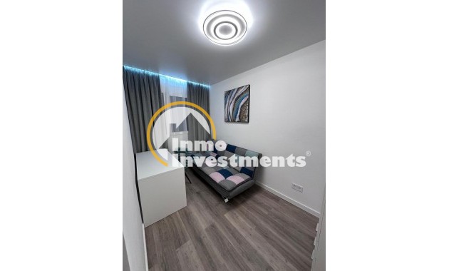 Gebrauchtimmobilien - Apartment - Torrevieja - Playa del Cura