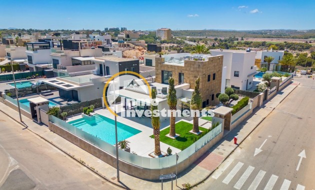 Reventa - Chalet independiente - Orihuela Costa - Campoamor