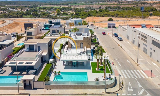 Reventa - Chalet independiente - Orihuela Costa - Campoamor